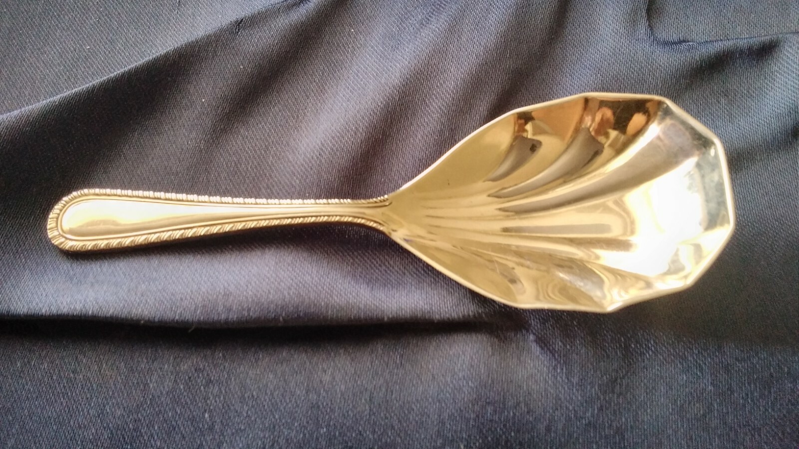 Picture 1 of 6