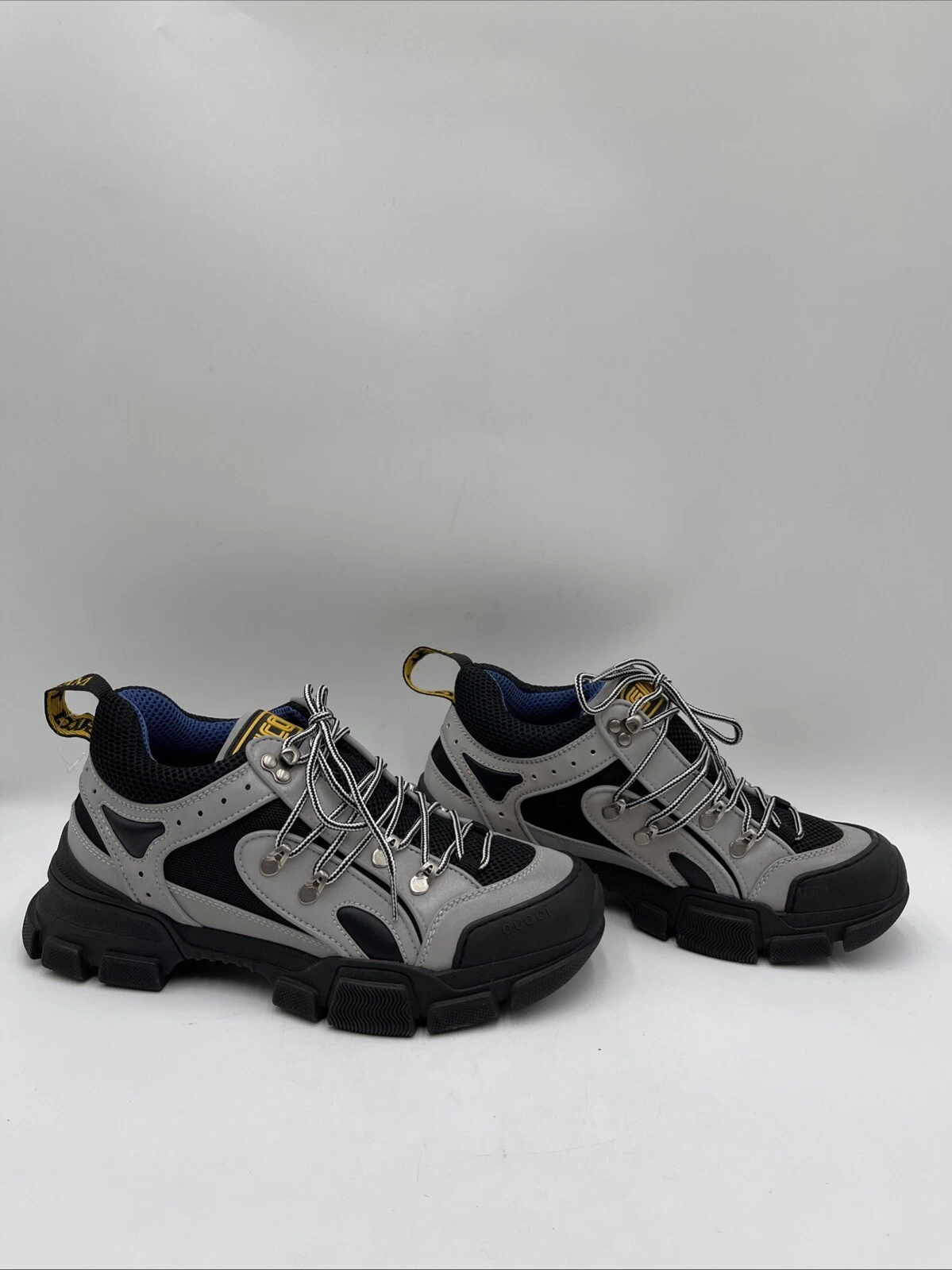 Baskets basses à lacets Gucci FLASHTREK noir maille/cuir gris homme 7
