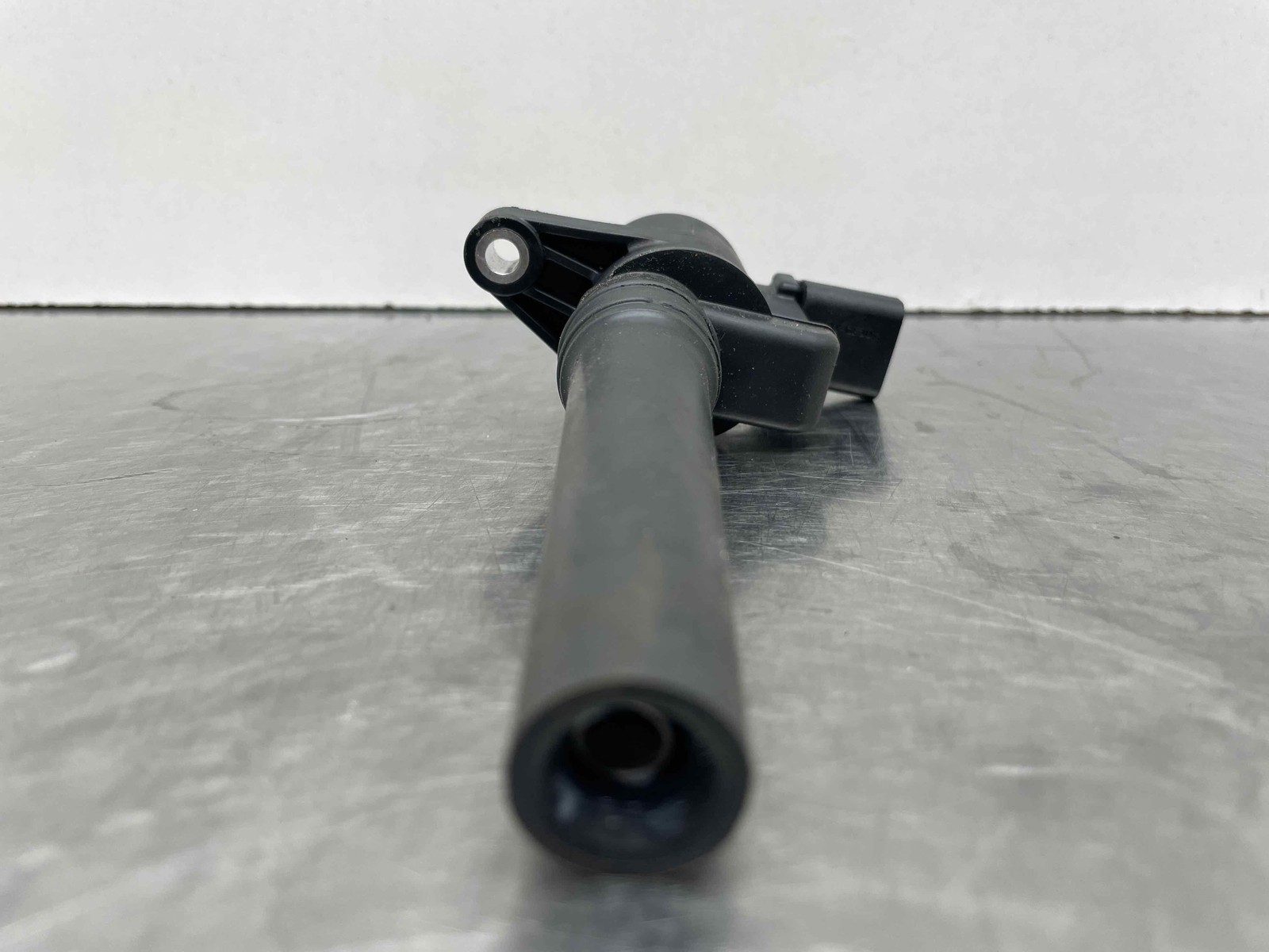 2010 Aston Martin Rapide OEM Engine Ignition Coil 39K 8G43-12A366-AA