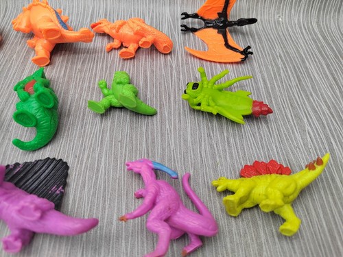 Monster in My Pocket, Dinosaurs Figures Bundle, MEG - Picture 10 of 14