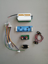 SUSTAINIAC STEALTH PRO EMG KIT WITH AUX-RG WHITE/GOLD HUMBUCKER DRIVER