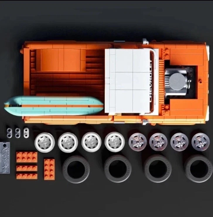 Mattel Brick Shop Hot Wheels Chevrolet ' 62 Chevy® Pickup JFT20 10+ ✅🆕 - Image 3 of 4