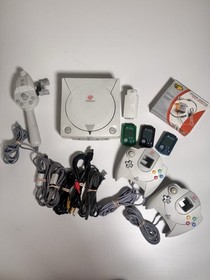 *TESTED* SEGA Dreamcast Console w/ 15Games, 3 Controllers & Accessories *READ*