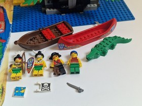 Lego vintage set Legoland Pirates 6264 Forbidden Cove, with box and instructions