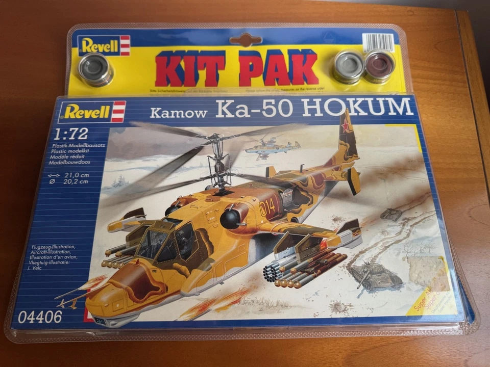 (RARE KIT PAK) Revell 04406 - Kamow Ka-50 HOKUM 1:72 - Kit Helicopter SEALED - Immagine 3 di 4