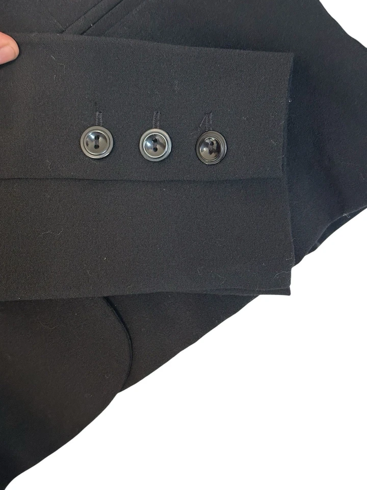 A. Byer Women's Elegant Black Blazer Size Medium NWOT Foto 3 de 4