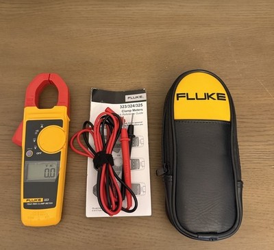 NEW Open Box Fluke 323 True RMS Clamp Meter Kit w/ Leads Pouch Manual Tested