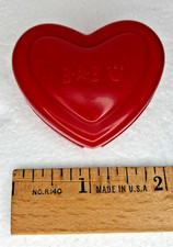 Build a Bear BAB Heartbeat Vibrating Heart box, Red HEARTBEAT