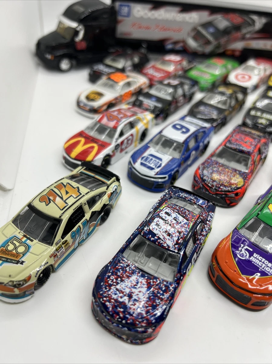 2023 NASCAR Action 1/64 Diecast 2023 NASCAR 1/64 Diecast, 52 OFF