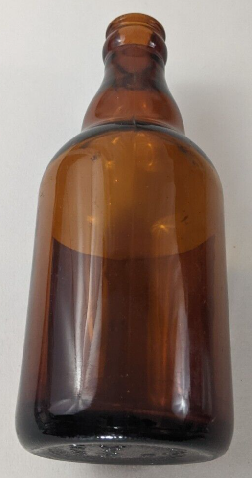 ダグラス社（Douglas Company）ハーシーズ　ベア Harvard Ale EMPTY Beer Bottle 1952 Duraglas Brewing Company GX
