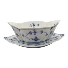 Royal Copenhagen Blue Fluted #204 1946 Sauce Gravy Boat With Attached Underplate