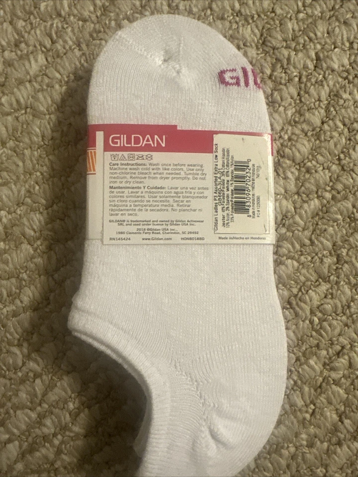 Meias femininas (Gildan) algodão stretch, tornozelo, ultra baixo ou forro, 3 pares - Imagem 2 de 3