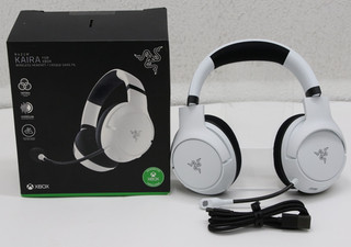 Razer Kaira Wireless Gaming Headset Xbox White
