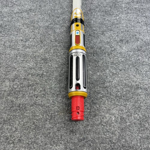 Star Wars Hasbro Electronic Lightsaber – Lights Up & Speaks – Blue Blade - Picture 2 of 14