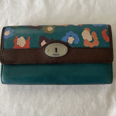 FOSSIL Teal Leather Clutch Wallet Multicolor Leopard Print Keyhole Snap Maddox