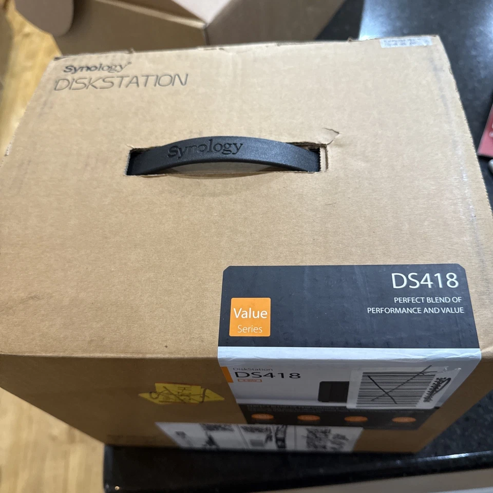 Synology DiskStation DS418 4-Bay NAS for Home and Office Users - Black - Image 4 of 4