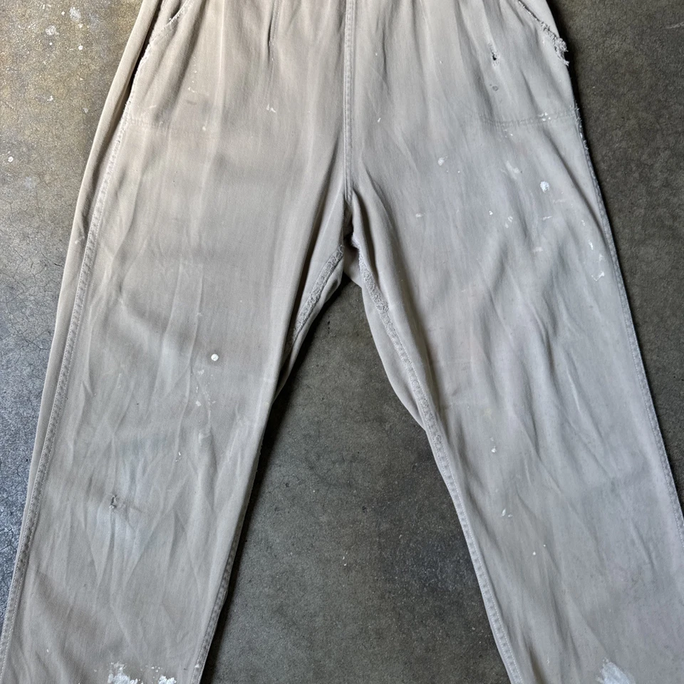 Pantalones caqui vintage años 40 años 50 botón lateral cintura alta pintura salpicaduras ropa deportiva Foto 3 de 4