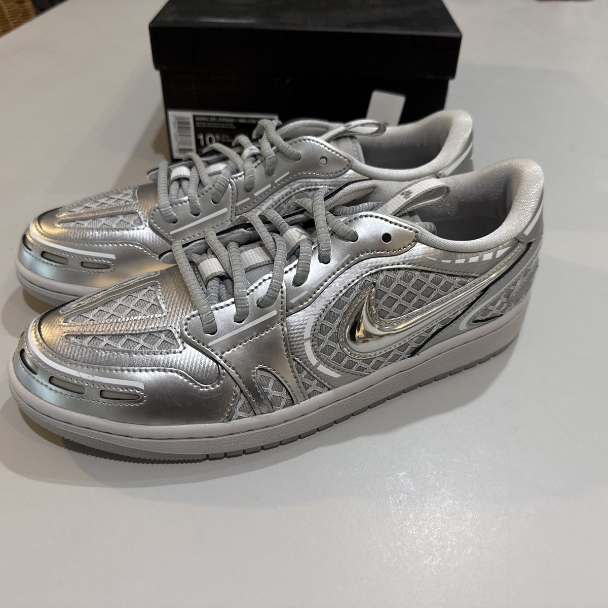 Air Jordan 1 MM Low V3 Women's Size 10.5 Grey Metallic Silver New