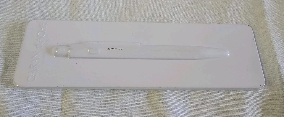 Bolígrafo azul Audemars Piguet Caran D'Ache Foto 3 de 4