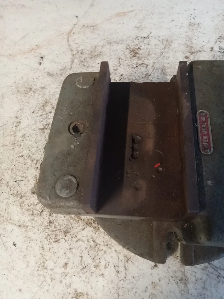 Tornillo de maquinista vintage IMP modelo 3 "Hold Down" Foto 4 de 4