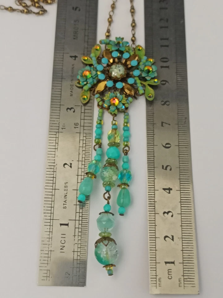 Collar Michal Negrin Vidrio Aqua Fusionado Cristales Turquesa Flecos Florales Largo 25 Foto 4 de 4