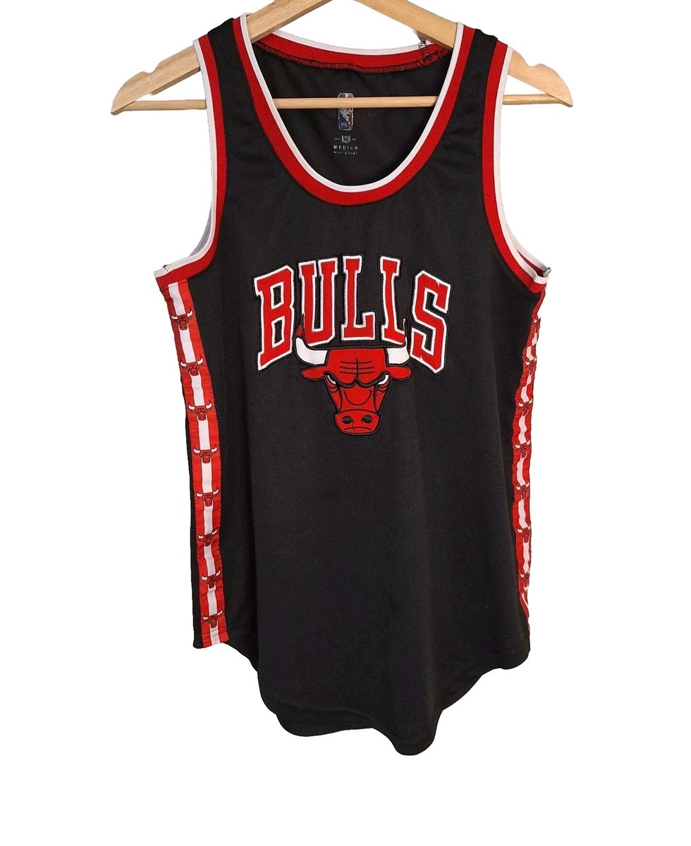 VINTAGE Authentic CHICAGO BULLS Jersey #66 Size Medium - Bulls