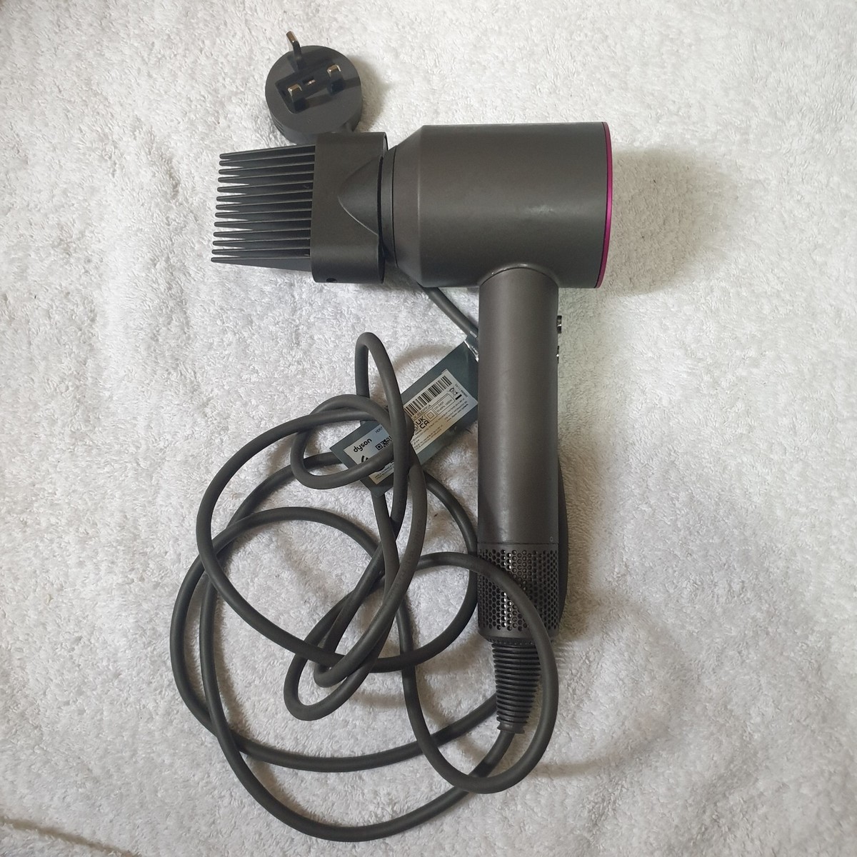 Dyson ダイソン　ヘアドライヤー　HD07 UK ダイソン dyson Dyson Supersonic Nural Shine ヘアドライヤー