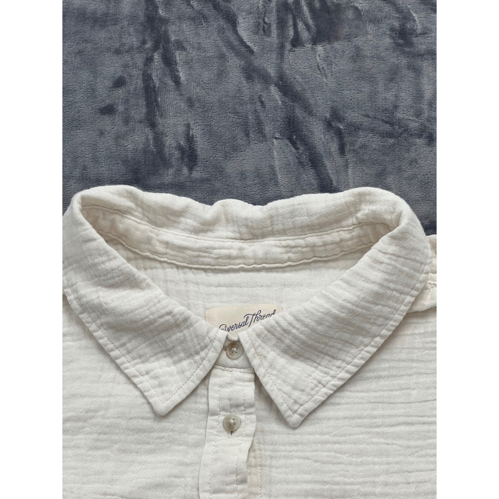 Universal Thread Gauze Button Down Shirt Womens 2… - image 5
