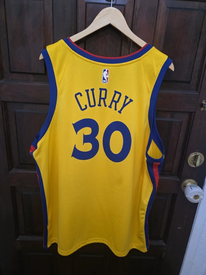 Camiseta deportiva Nike Swingman Curry XXL City Edition de segunda mano herencia china Foto 4 de 4
