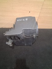 VOLVO V40 MK3 1.6 DIESEL AIR FILTER BOX 70526894