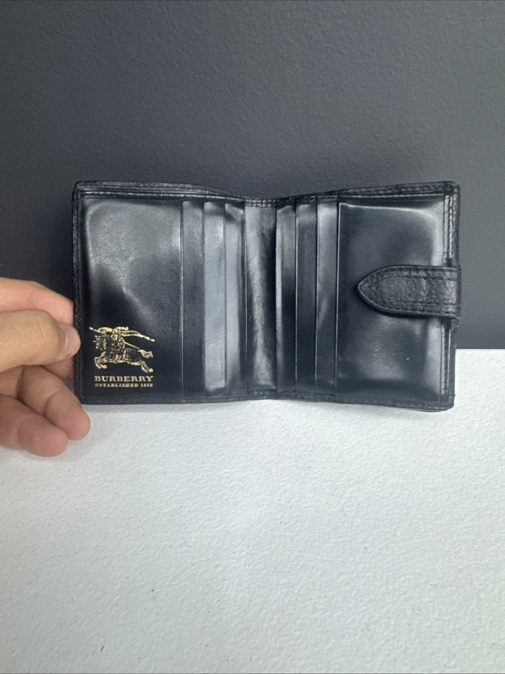 Cartera Burberry London para mujer diseño corto a cuadros Foto 3 de 4