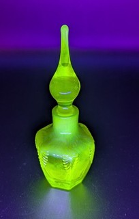 Gibson Vaseline Opalescent Perfume Bottle