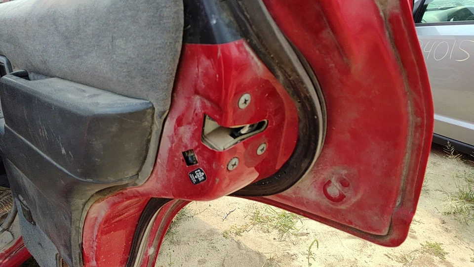 Nissan Pathfinder 1995 pasajero pestillo de puerta trasera derecha con varillas/cables trasero OEM Foto 3 de 4