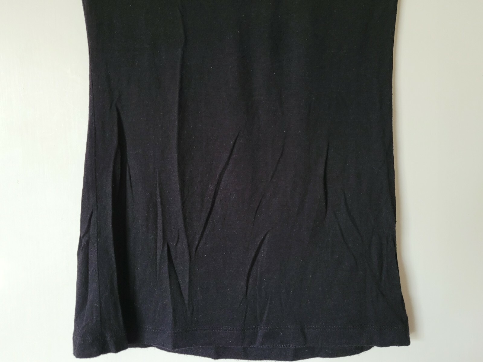Zeana Outfitters Basic Solid Black V Neck Short S… - image 3