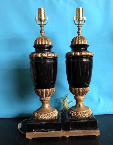 Pair Vintage Black and Gilt Ceramic and Wood Lamps - Picture 2 of 12