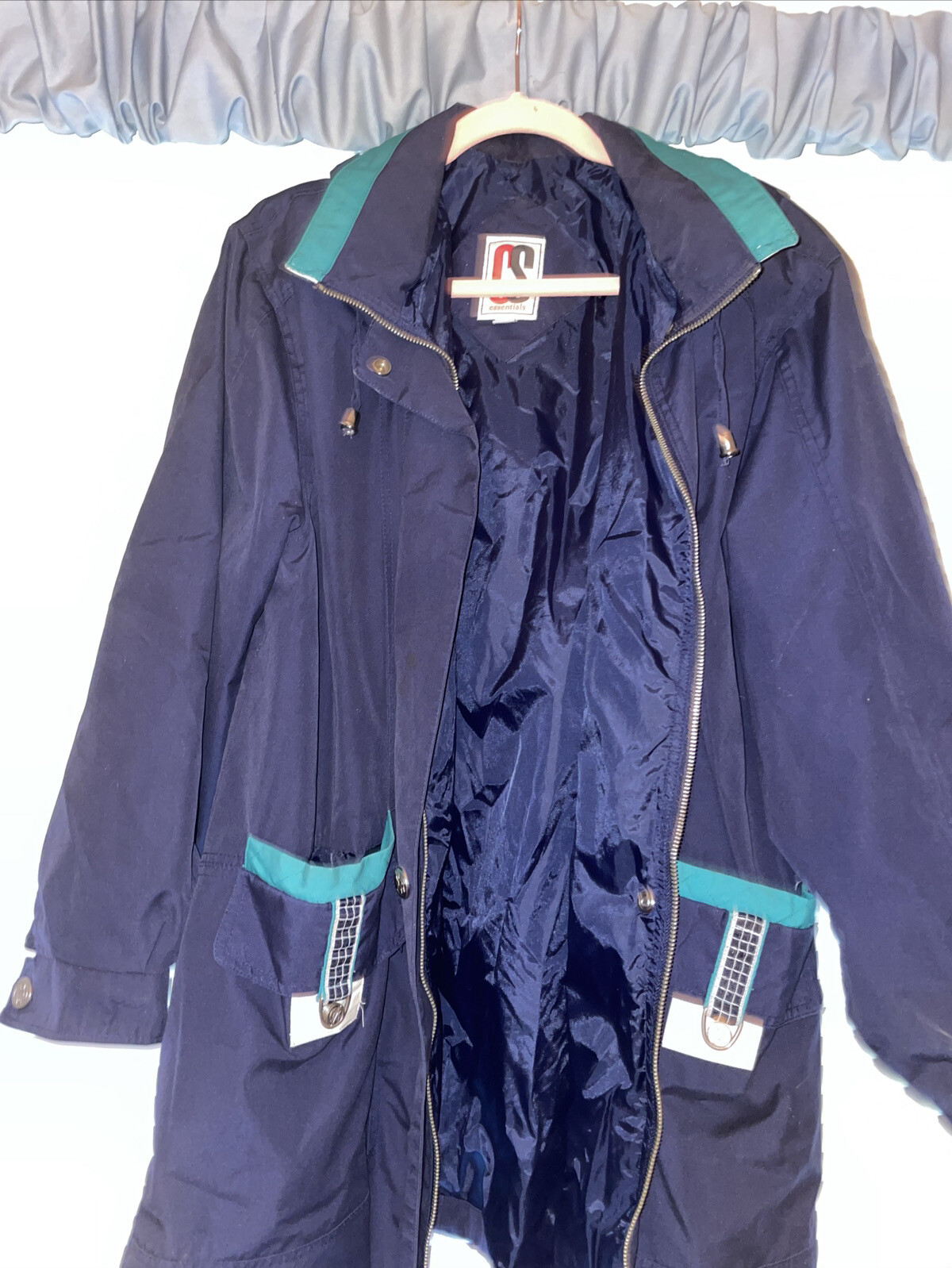 CS Essentials Current Seen Women’s Large Hood Nau… - image 1