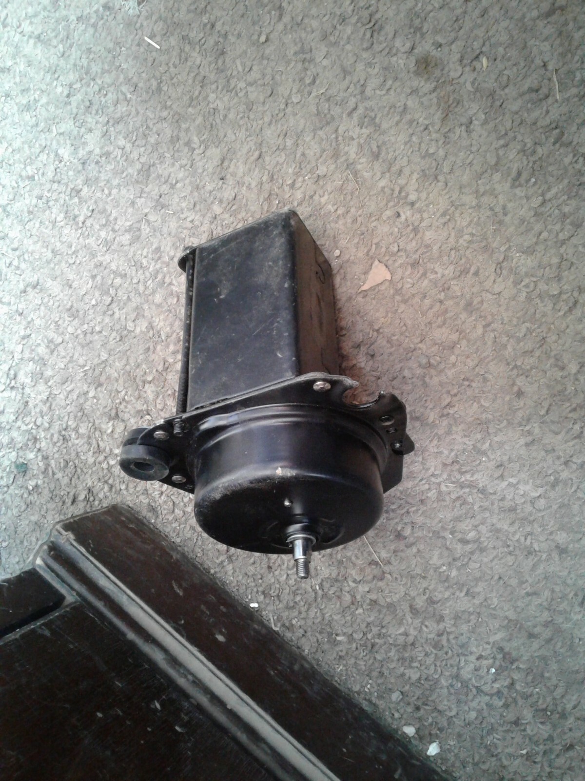 Picture 4 of 5