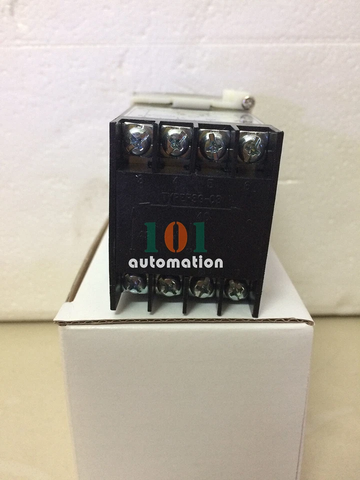 1PCS NEW for REX Temperature Controller RT-505 0-99.9℃ pt100 AC220V RELAY - Image 3 of 3