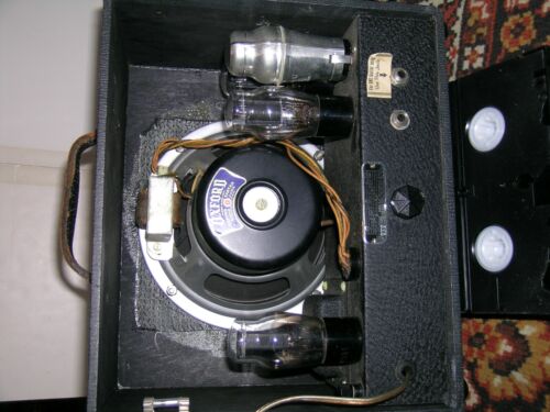 1935 Supro Lap Steel and original amp. Works Great ! 2nd owner - Picture 9 of 9