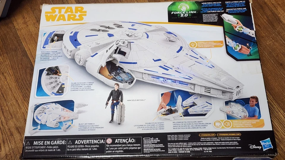 Hasbro Star Wars Force Link Electronic Kessel Run Millennium Falcon con Han Solo Foto 2 de 4
