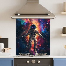 Premium Various Sizes Floating Space 6mm Glass Toughened Kitchen Splashback