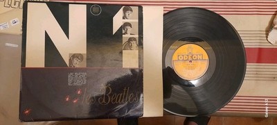 THE BEATLES / N'1 (1964) LP Original France OSX 225 Twist And Shout - LOVE ME DO
