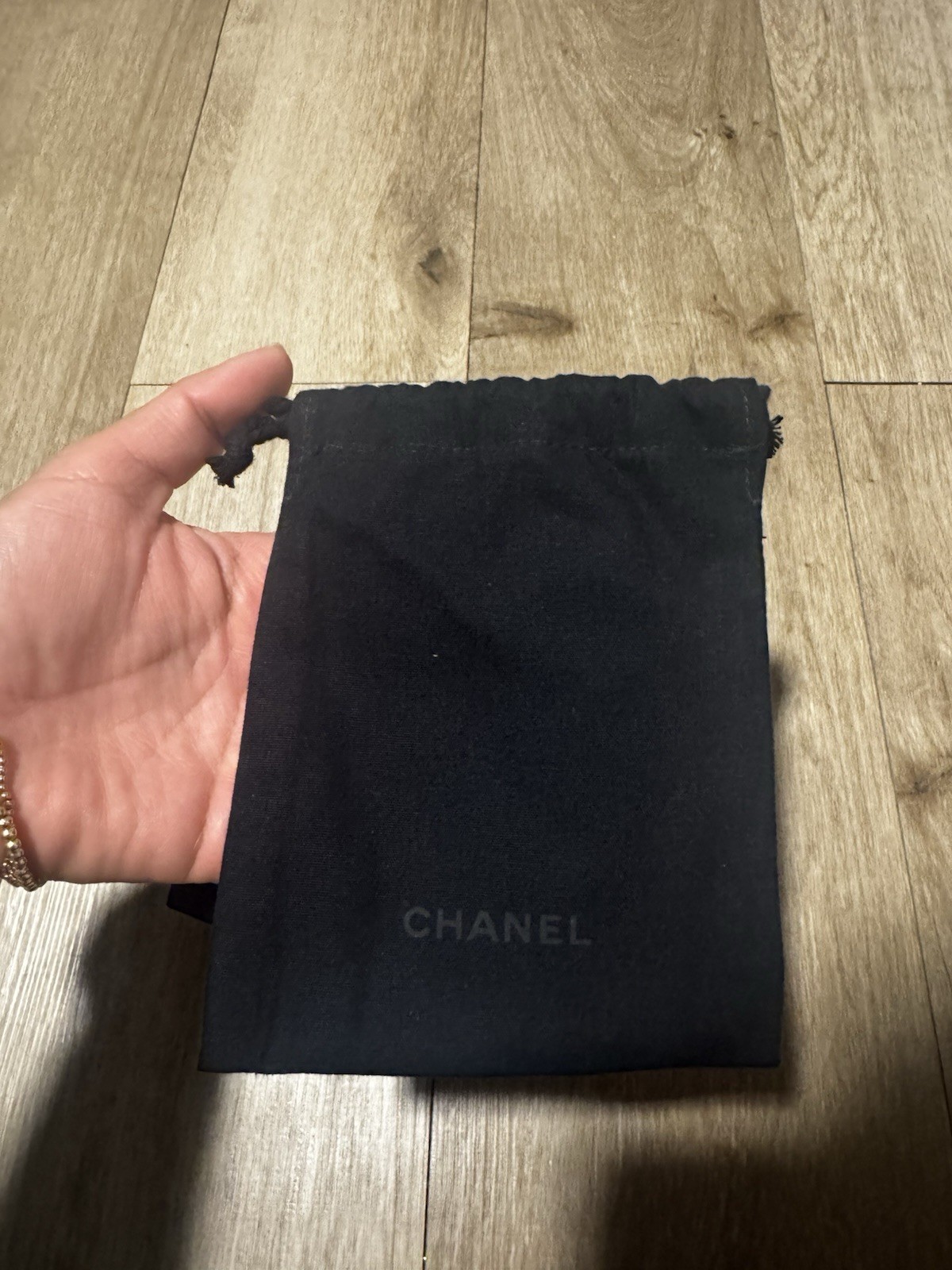 CHANEL Black Drawstring Small Pouch With 2 Samples New — image 6