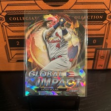 2022 Bowman's Best Yadier Molina Global Impact Atomic St. Louis Cardinals