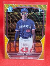 Hendry Chivilli 2023 Bowman Chrome 1st Yellow Orange Vapor Wave Refractor 56/75