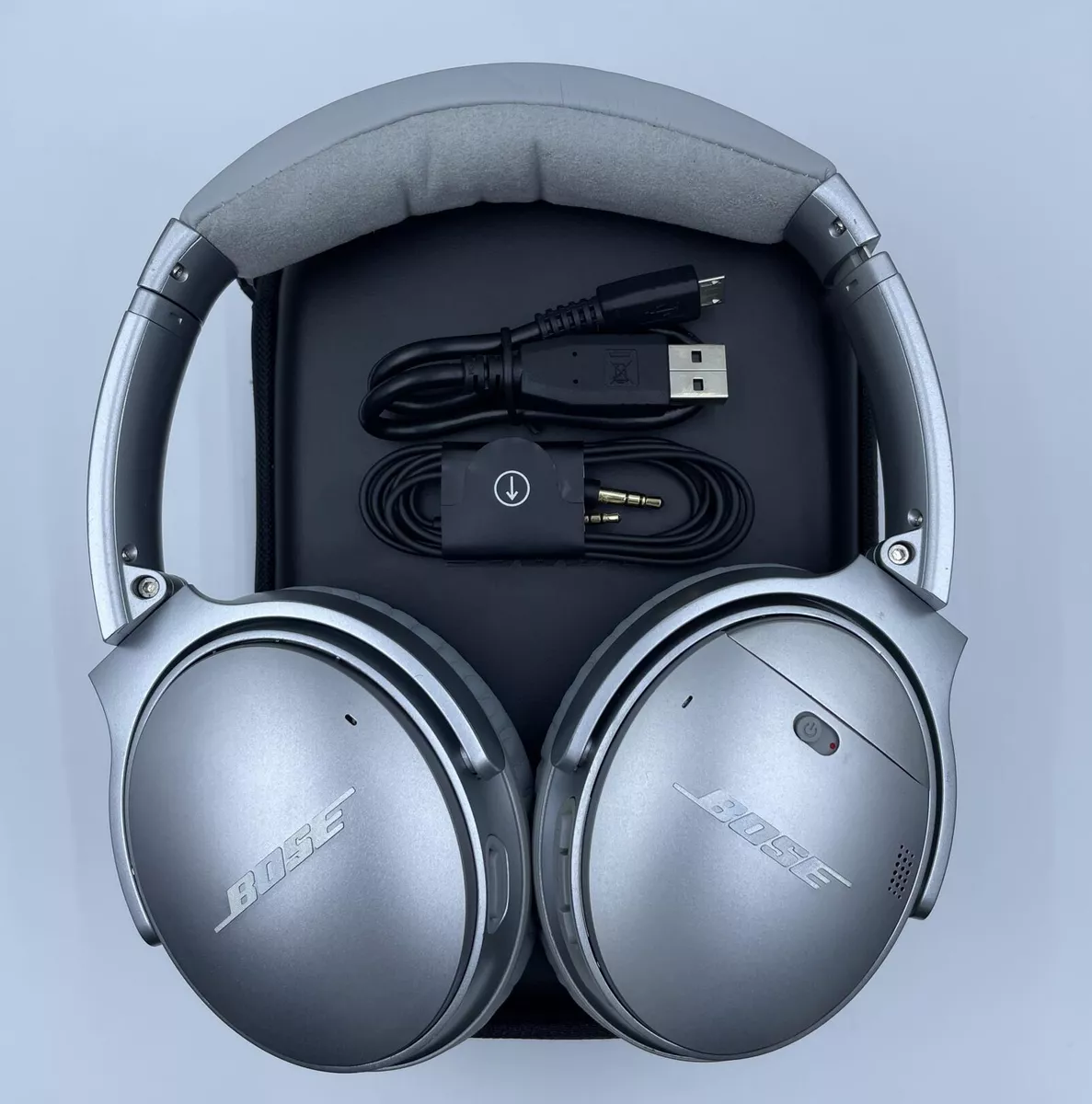 Bose QuietComfort 35 Series QC35 II Wireless Noise-Cancelling Headphones  -Silver