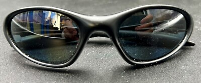 Oakley Minute 1.0 (Gen 2) Metallic Black Sunglasses Silver Mirror Lenses Wrap