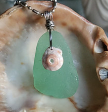Sea Glass Necklace Man Woman Teen Casual Hawaiian Puka Shell Thick Frosty