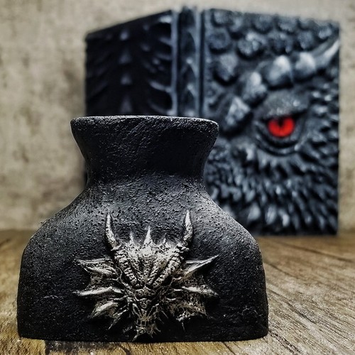 Eye of the Black Dragon Notebook Gift Set | Handmade TTRPG, Sketchbook, Diary - Picture 6 of 9