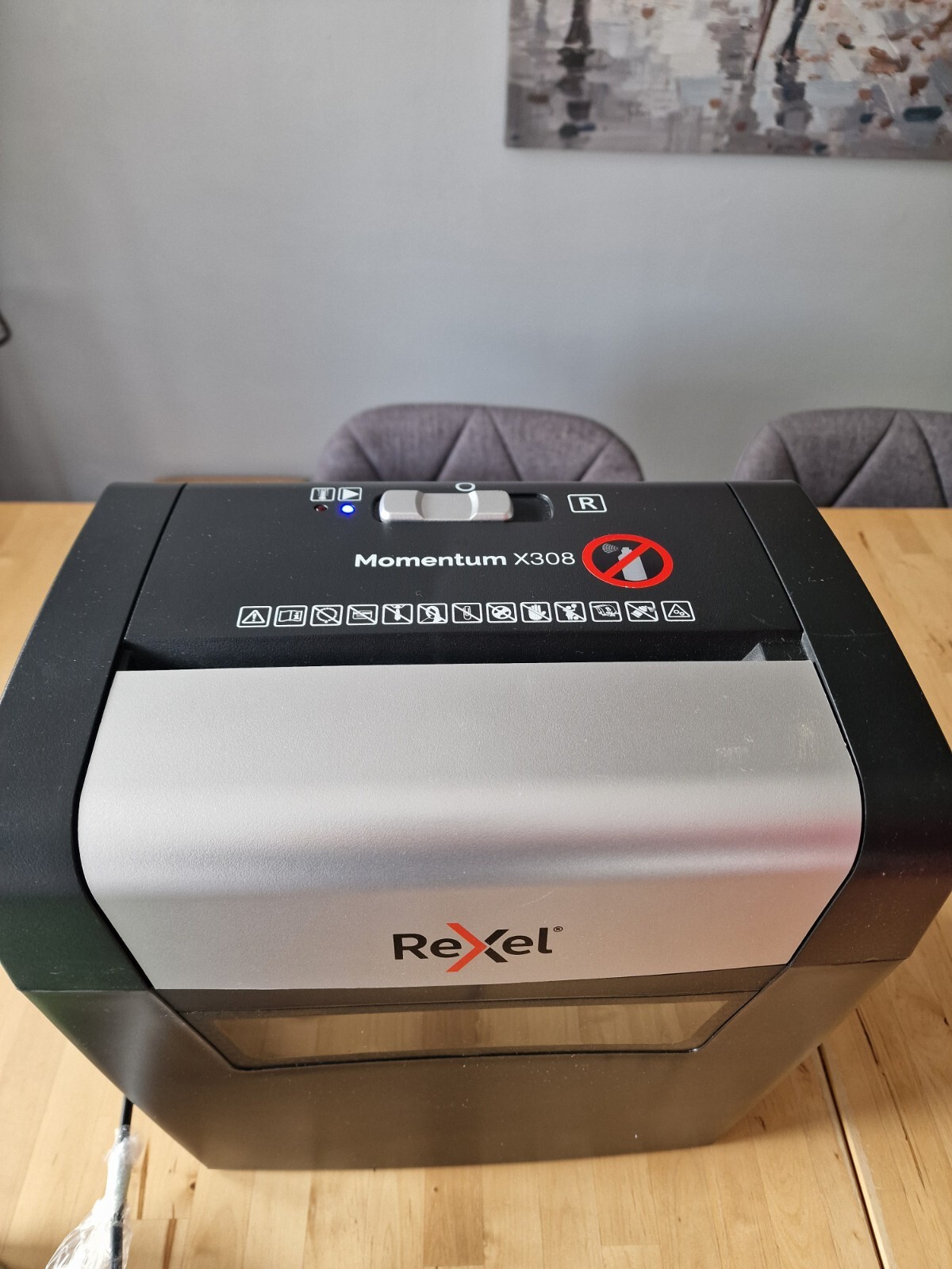 Rexel Momentum X308 Cross Cut Paper Shredder, Shreds 8 Sheets, 15 Litre ...